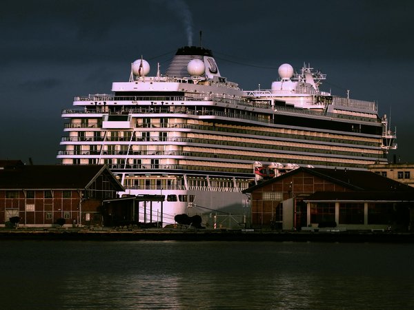 Est-il possible de louer une villa en Provence avec des cours de cuisine et des excursions en vélo?